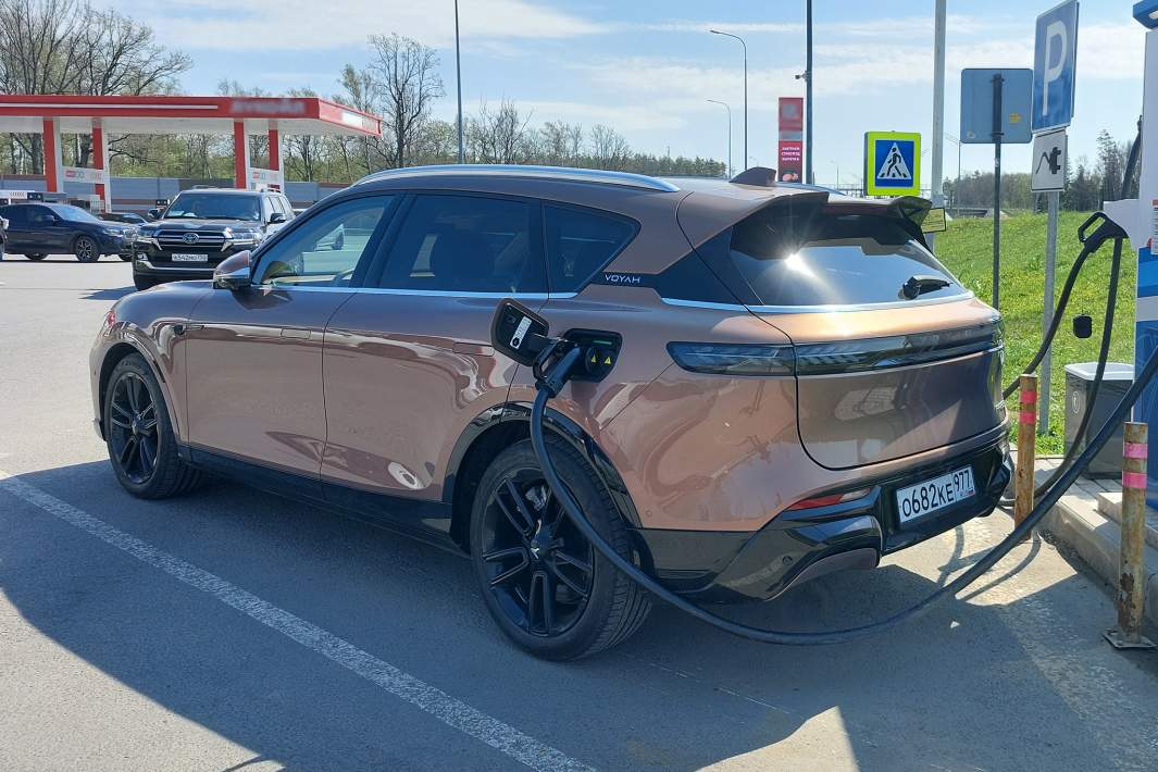 авто