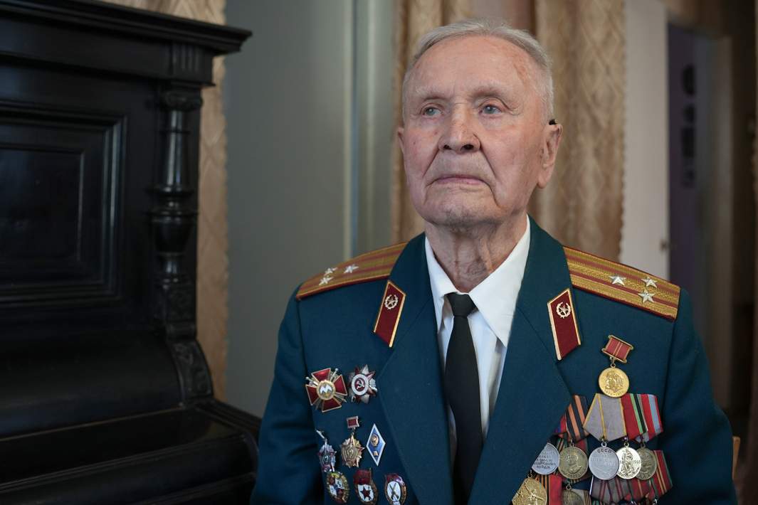 Анатолий Захарович Карабут боролся с националистами в Западной Украине