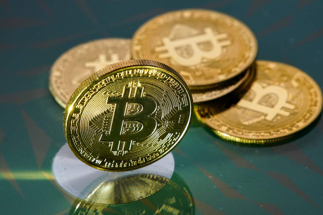 биткоин