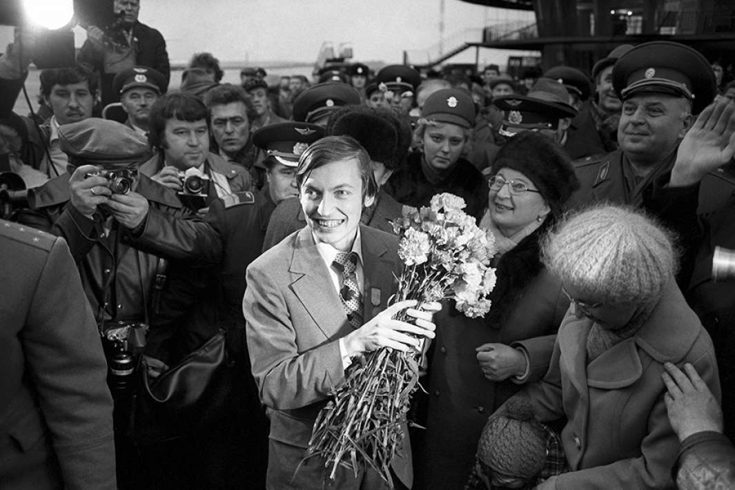 Анатолий Карпов