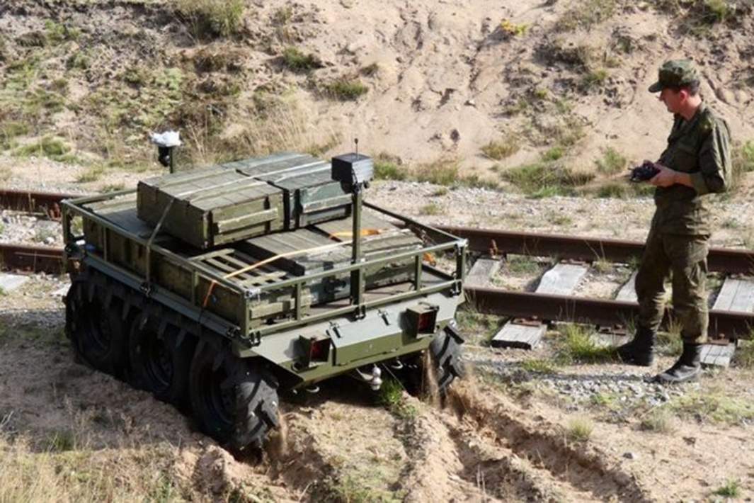 Беспилотное наземное транспортное средство «Вольчанин»