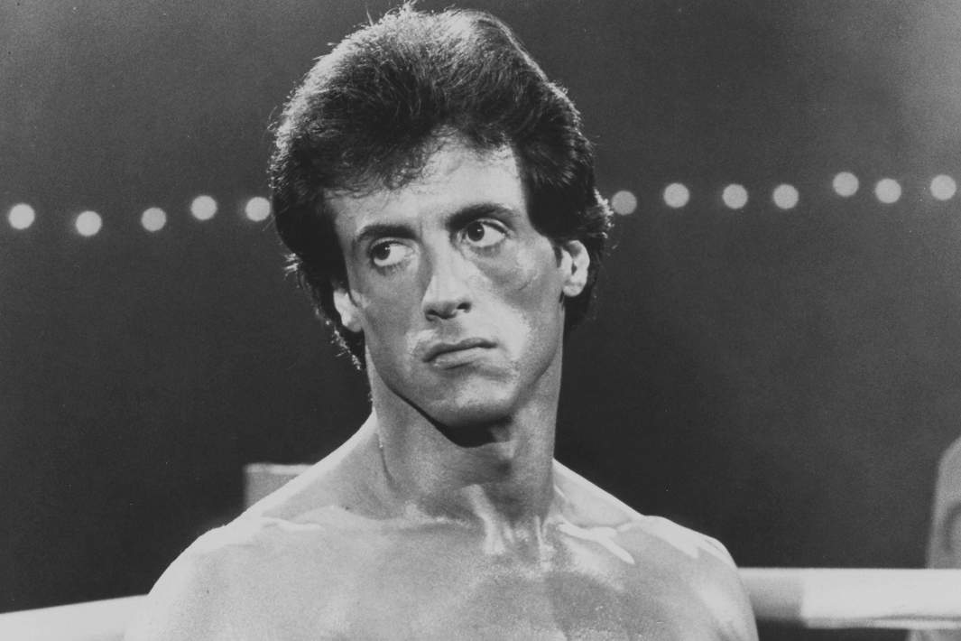 Сильвестр Сталлоне в роли Рокки Бальбоа в фильме «Рокки 3», 1982 г.