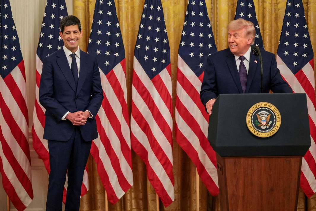 Президент США Дональд Трамп и Кевин Уорш