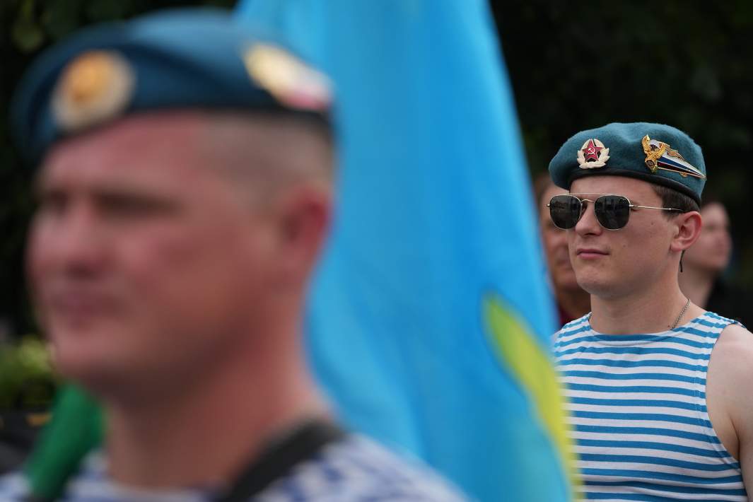 вдв