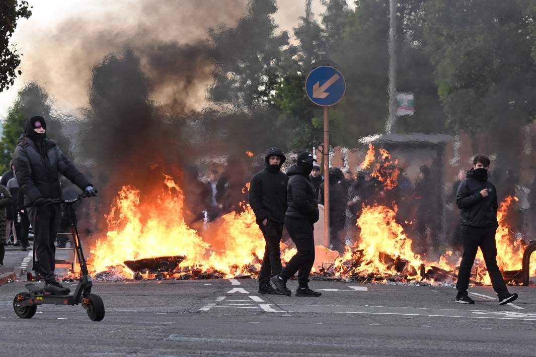 Северная Ирландия протест