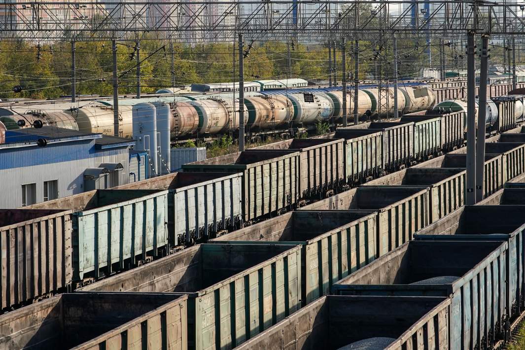 Грузовой поезд 