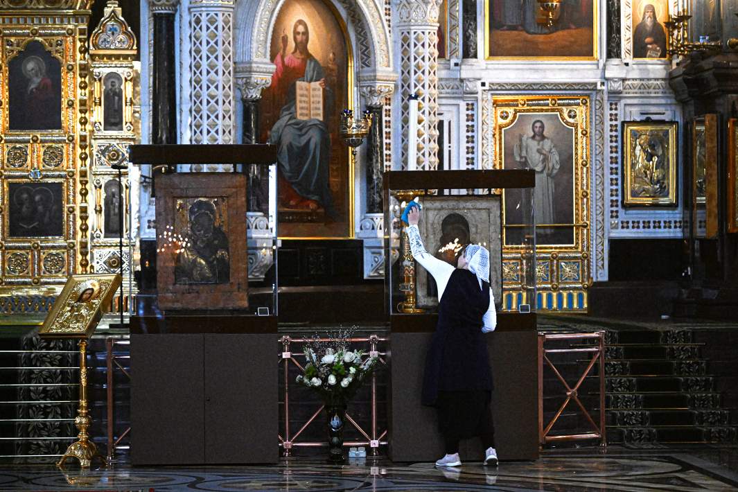 храм