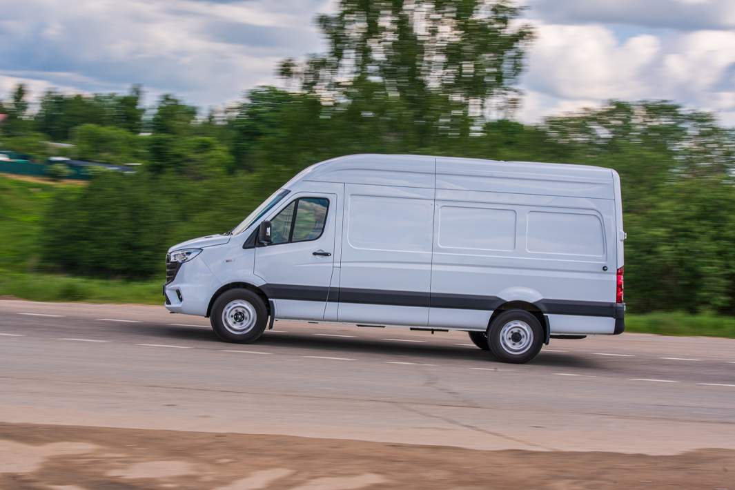 авто