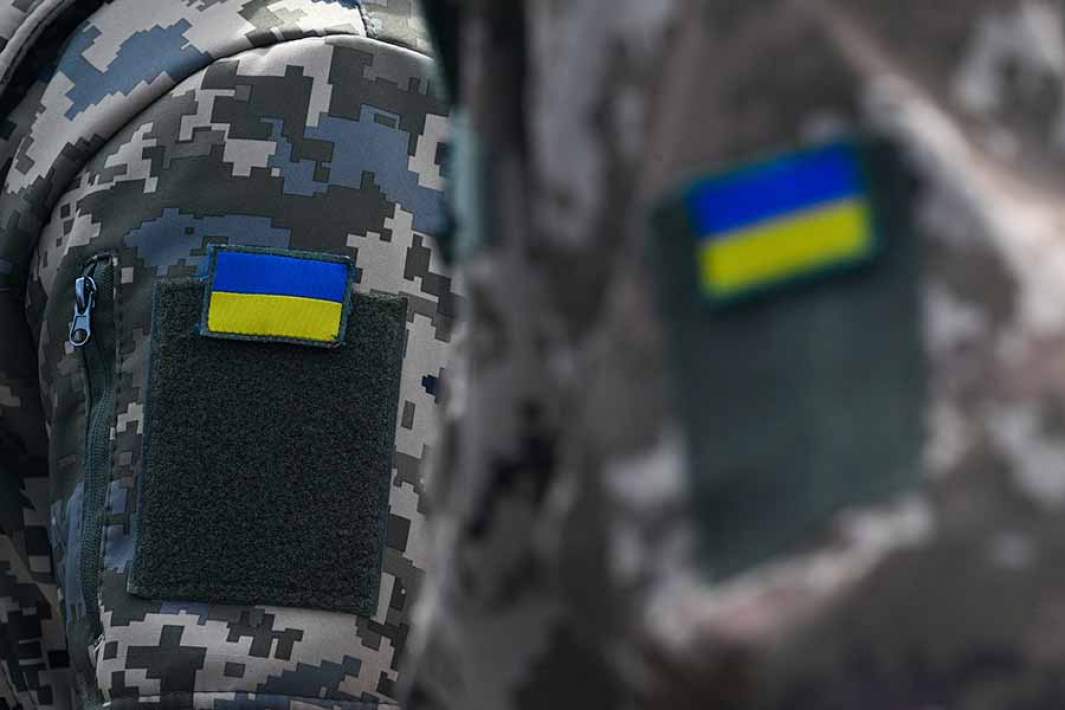 шеврон украинский