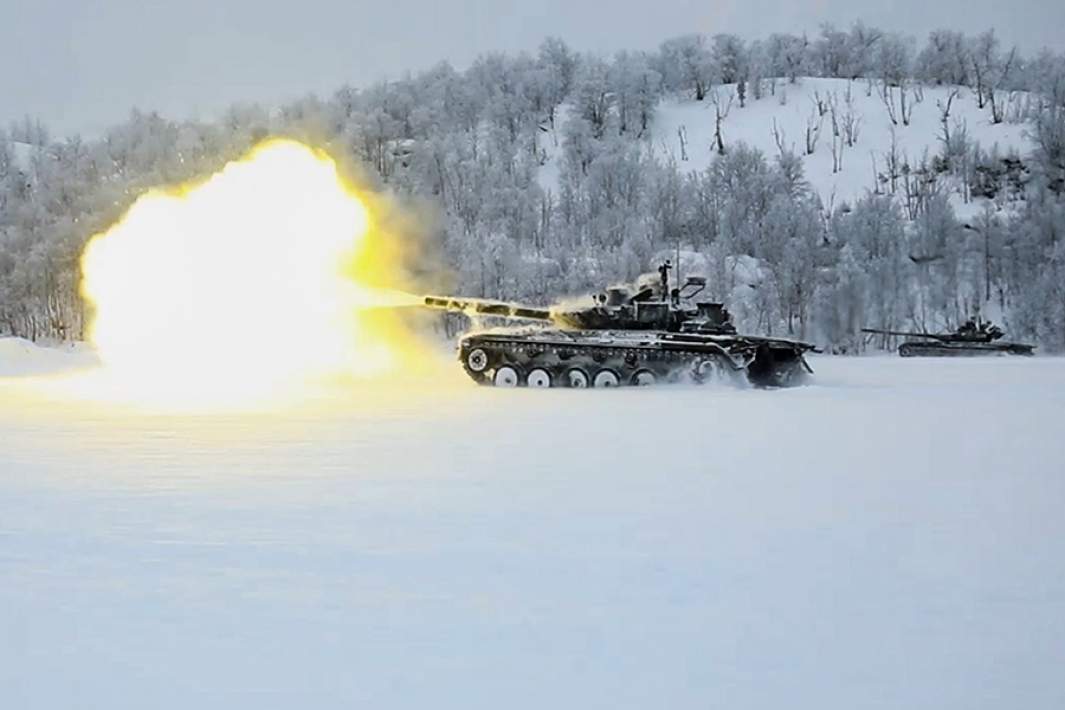 танк