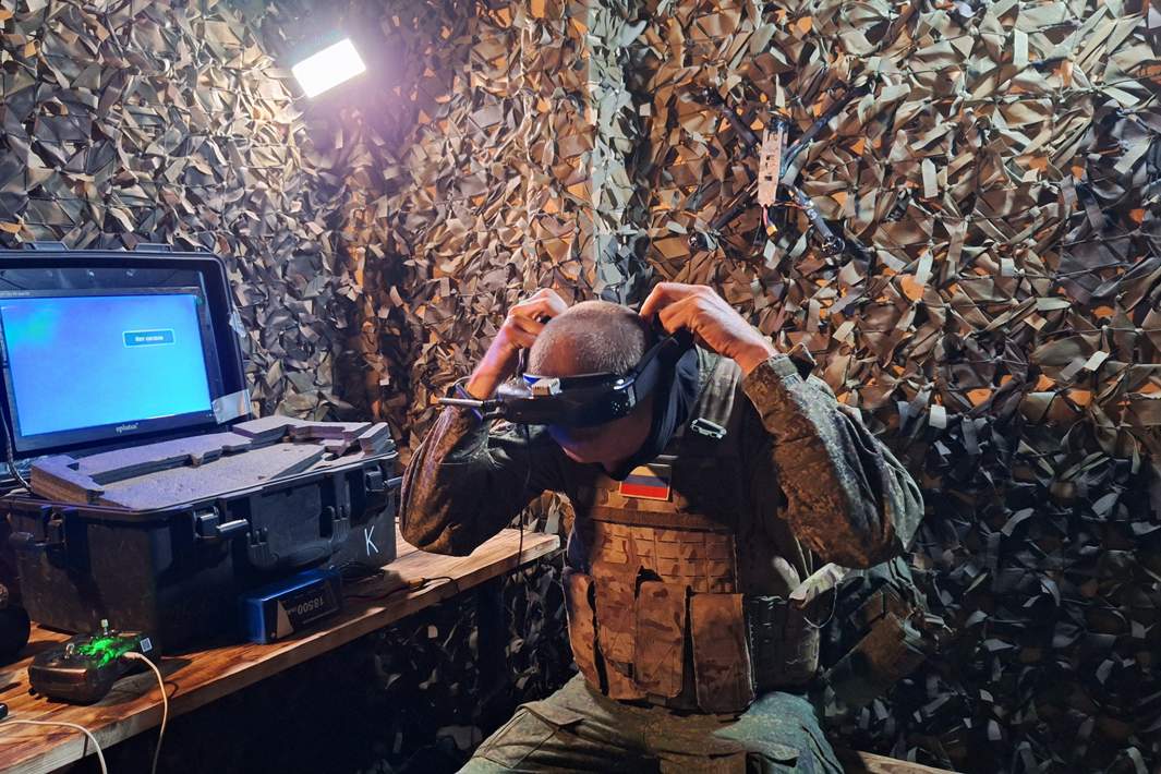Военный