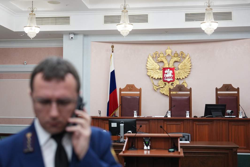 Зал суда