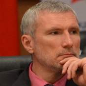 Элиту можно купить, народ – никогда