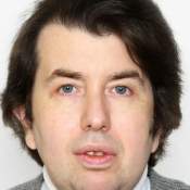 А может, они сами себя подожгли?