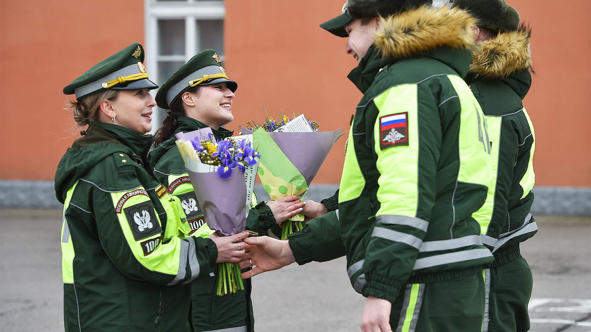 Нет прав на ошибку: каково женщинам в Военной автоинспекции | Статьи |  Известия