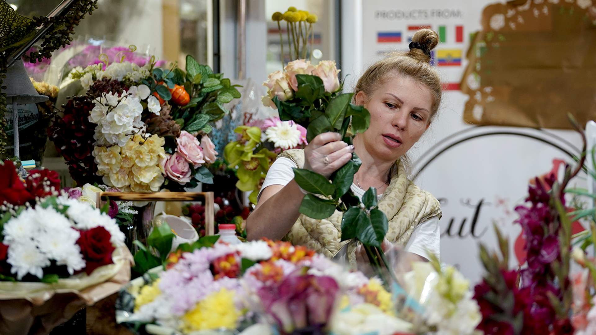 Весенний звон: букет к 8 Марта в этом году обойдется дороже на 10-15% |  Статьи | Известия