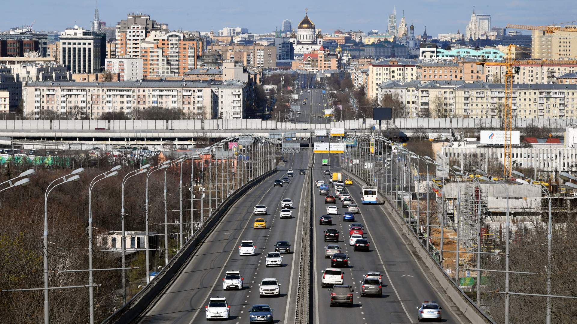 Старые пробки, новый техосмотр: что ждет автомобилистов после майских |  Статьи | Известия