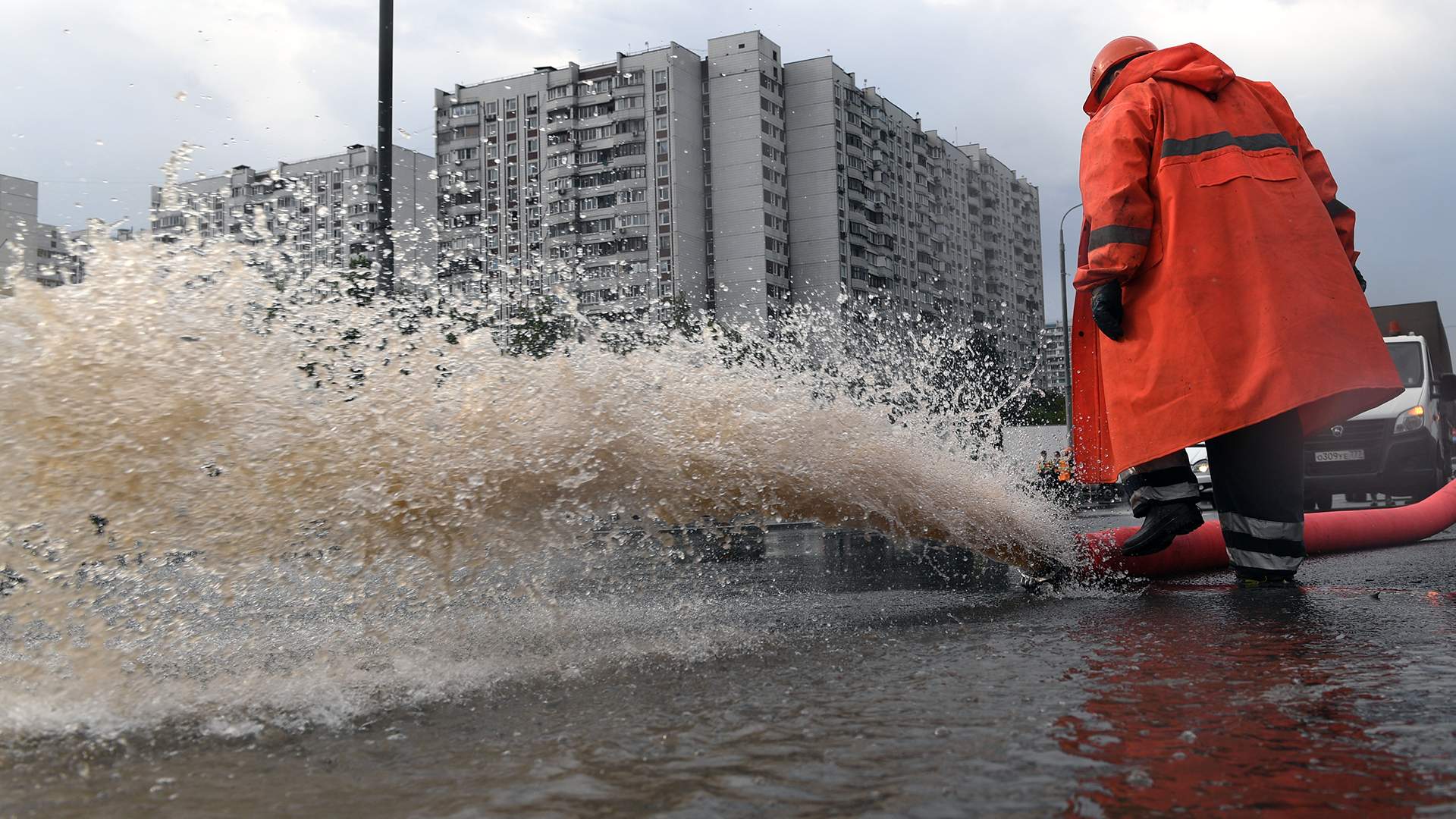 Московское море: что привело к затоплению города на выходных | Статьи |  Известия