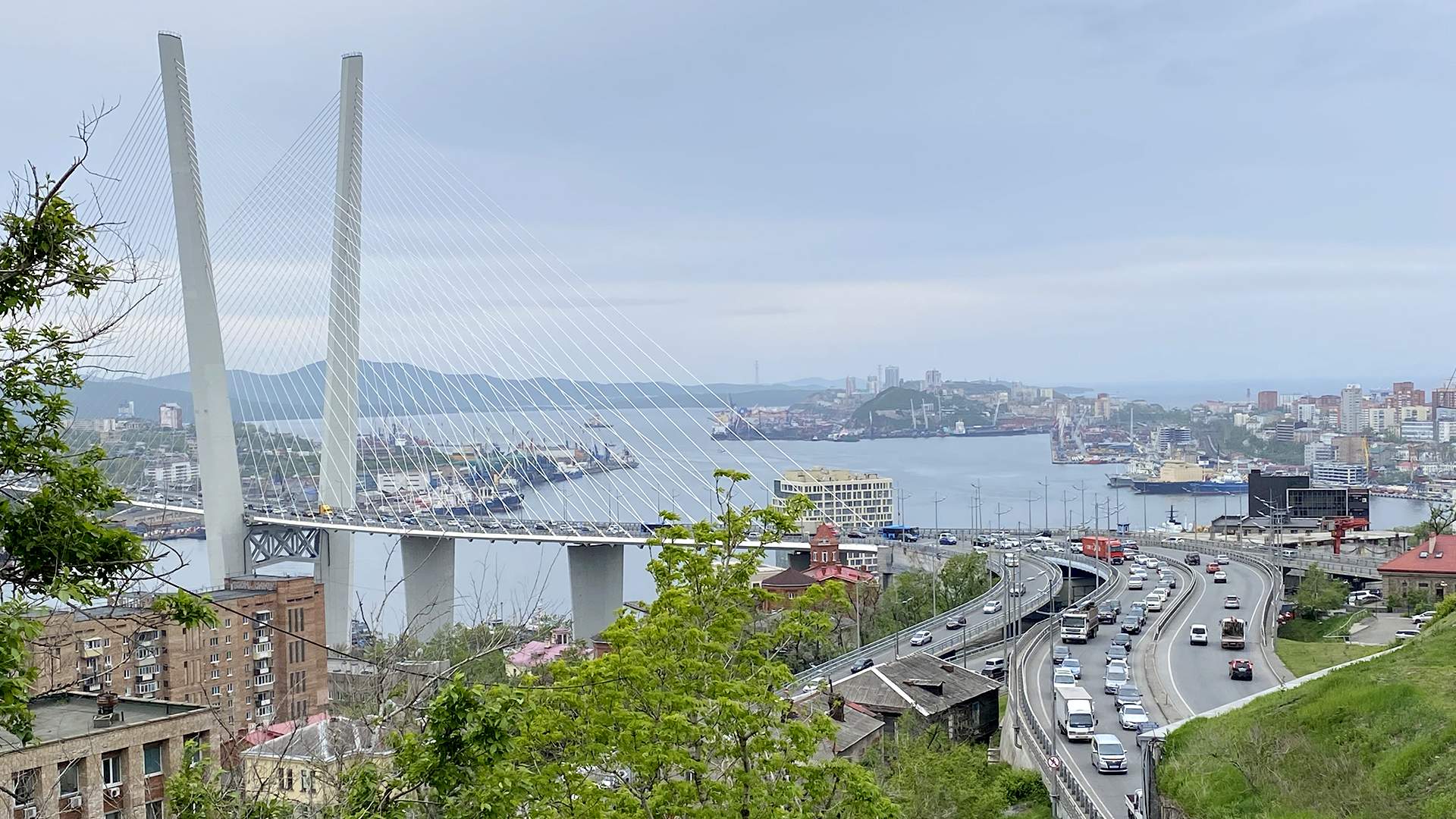 фото мост через золотой рог владивосток