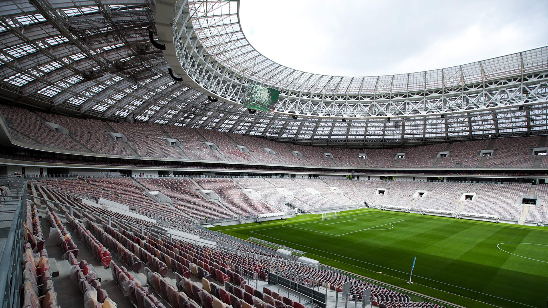 Стадион строй. Spartak Stadium.