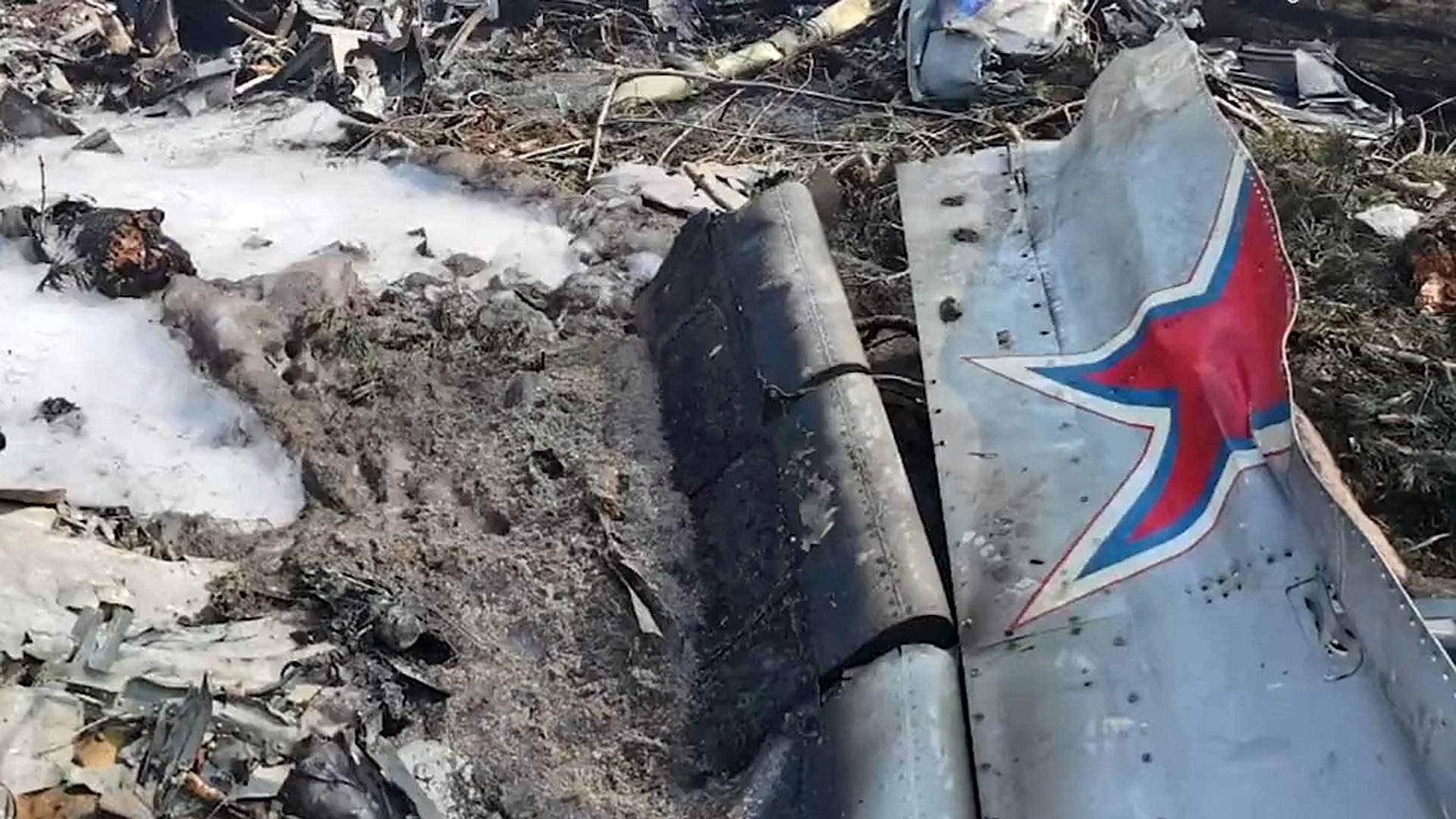 Упал военно транспортный самолет. Катастрофа ил-112в в Кубинке. Ил 112 Кубинка.