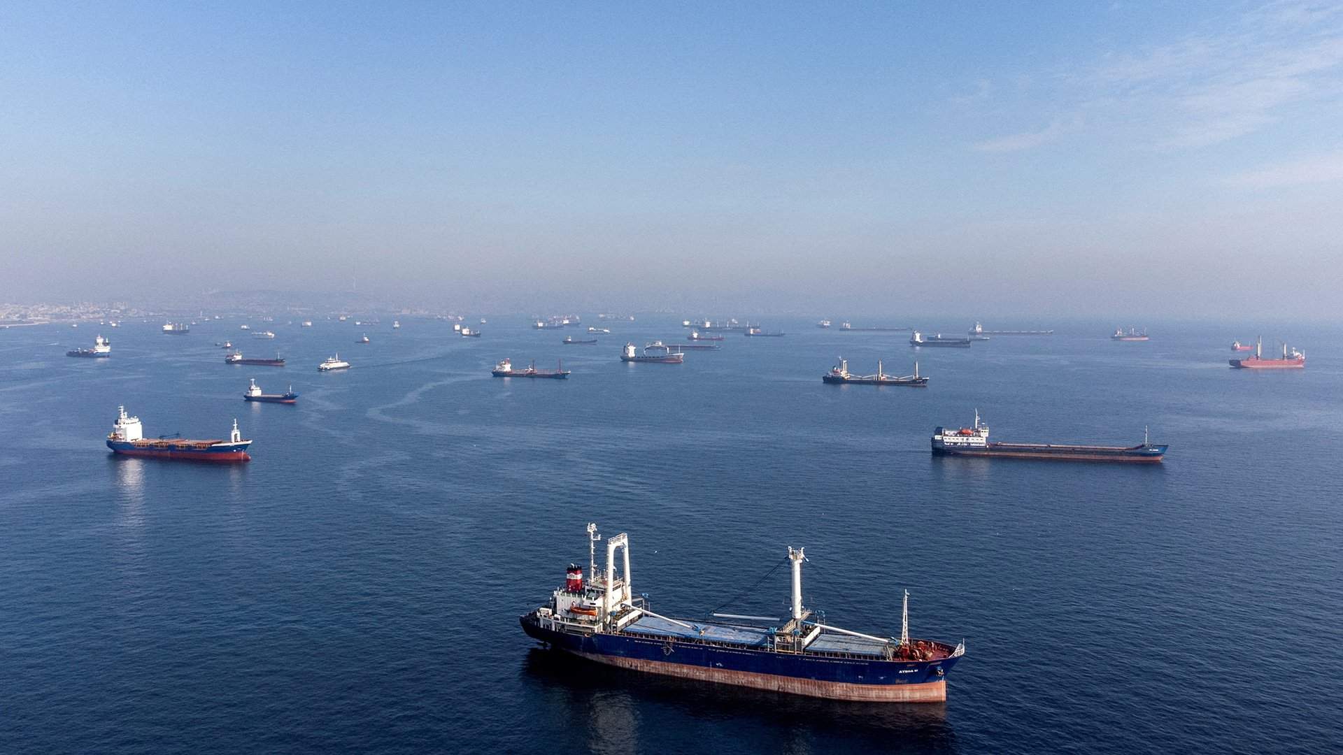 Днем с огнем: потушить танкеры возле Керченского пролива не удастся Статьи Извес