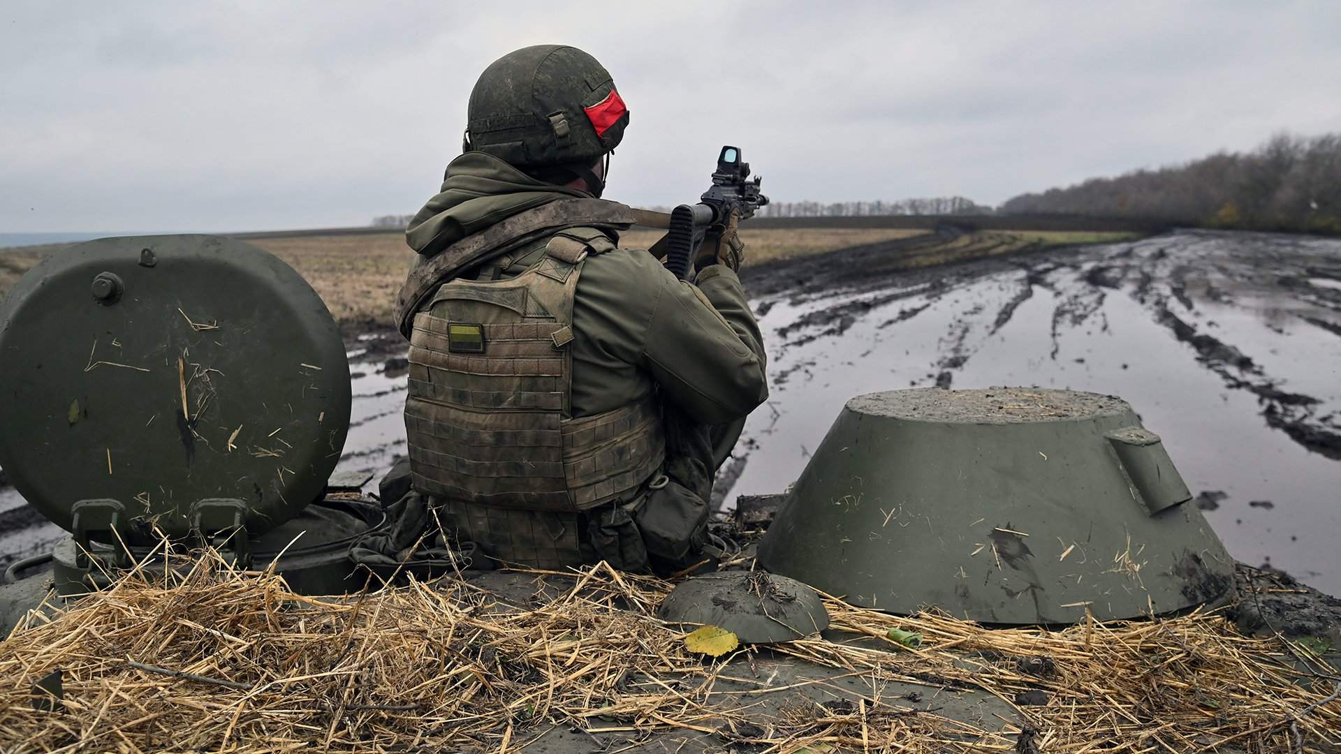 Задача на продвижение: как СВО на Украине меняет армию России | Статьи |  Известия