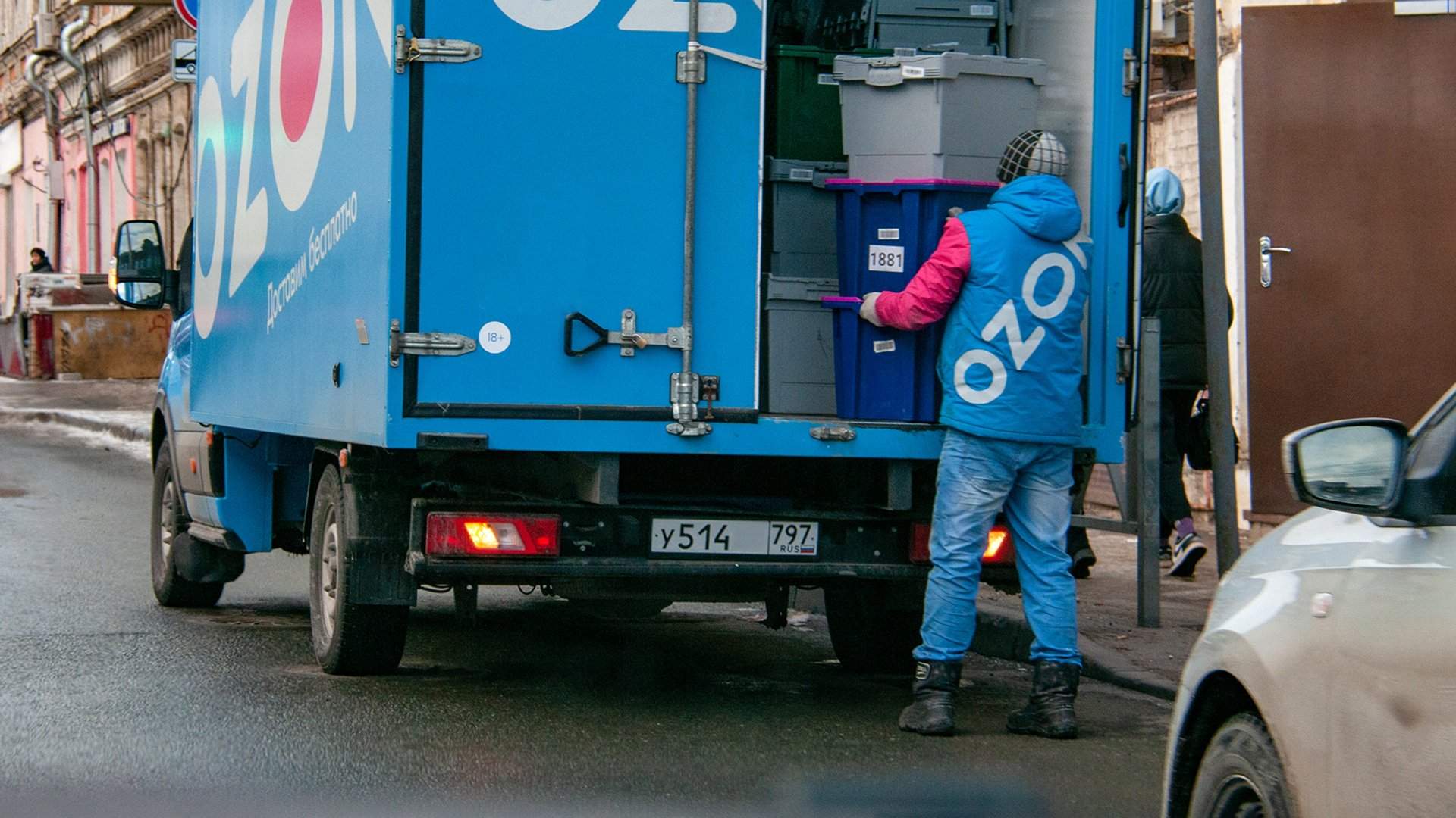 Дневной надзор: маркетплейсы обяжут проверять товары до продаж | Статьи |  Известия