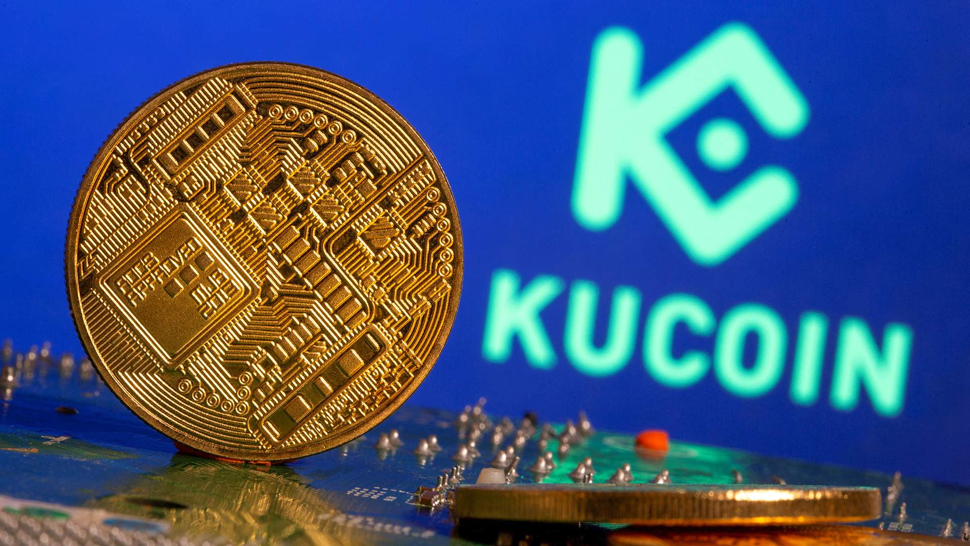 Власти США обвинили биржу KuCoin в отмывании денег