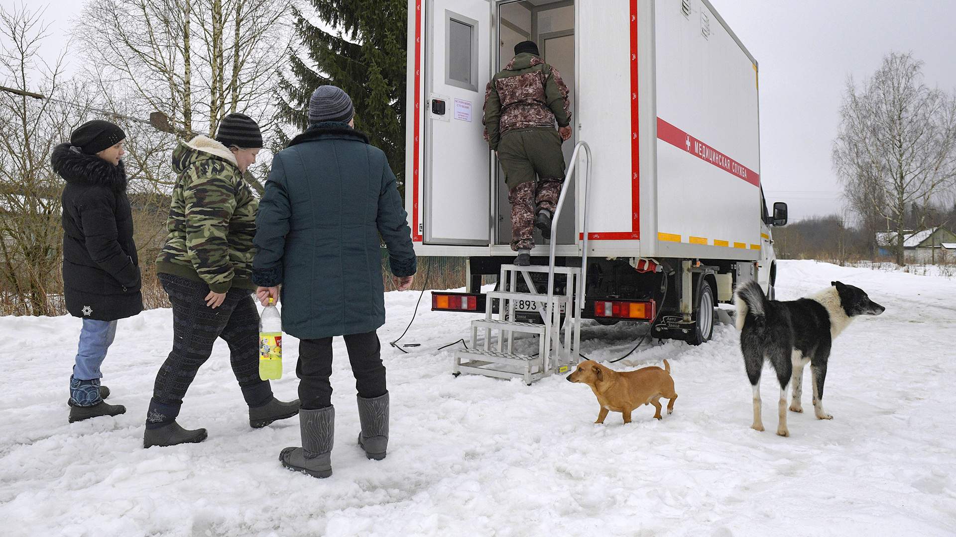 В трех регионах России протестируют передвижные аптеки