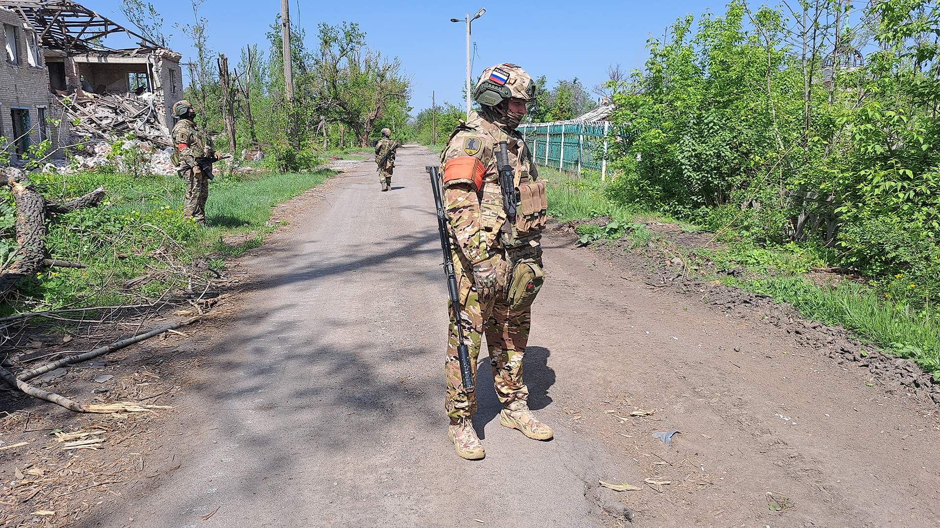 В Авдеевке очищена от взрывчатки половина территории» | Статьи | Известия