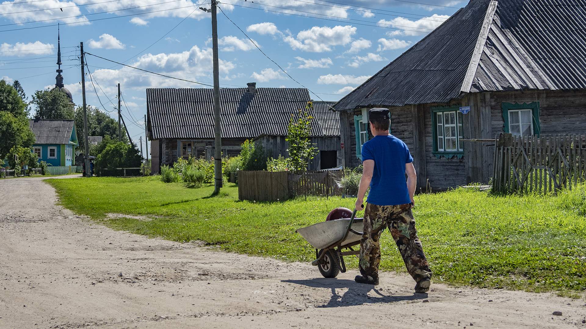 Правительство выделило сельчанам деньги