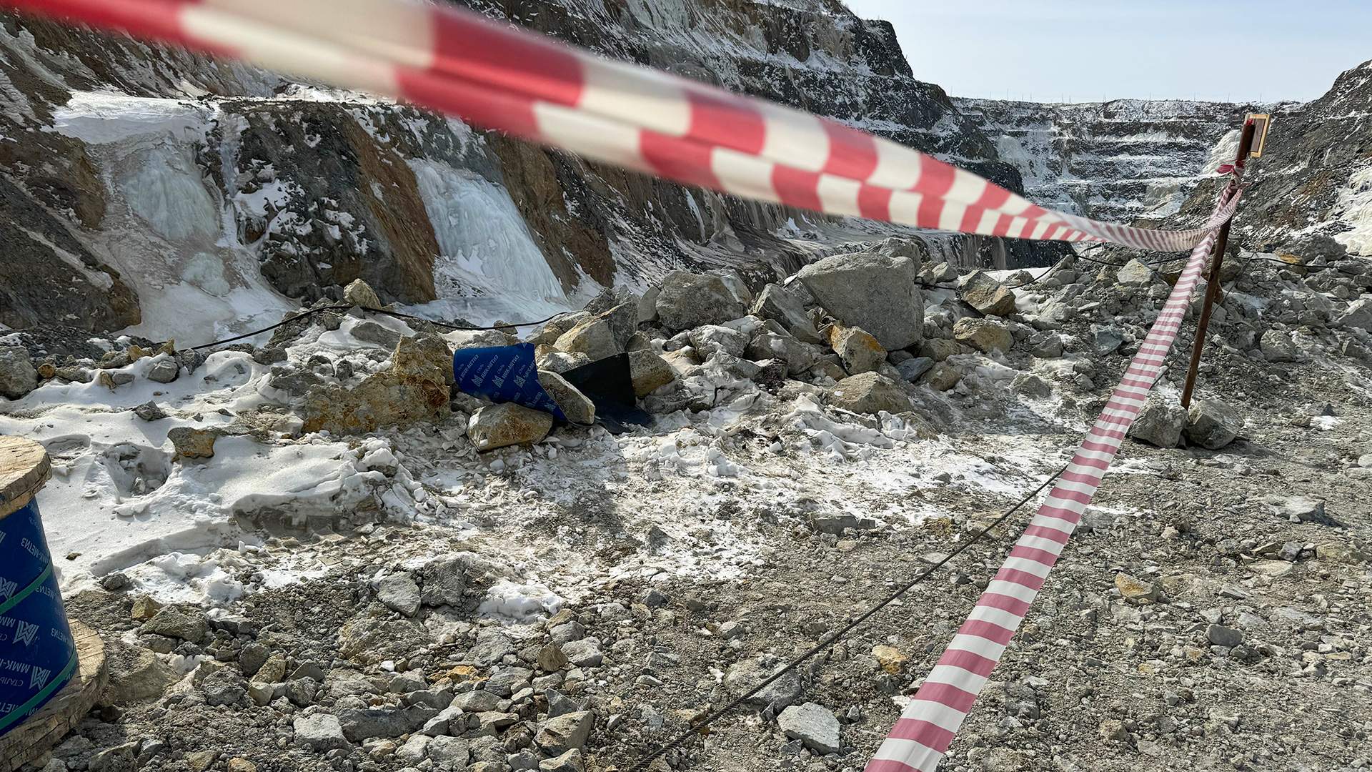 Вводный путь: гибель 13 горняков на шахте «Пионер» сочли неизбежной |  Статьи | Известия