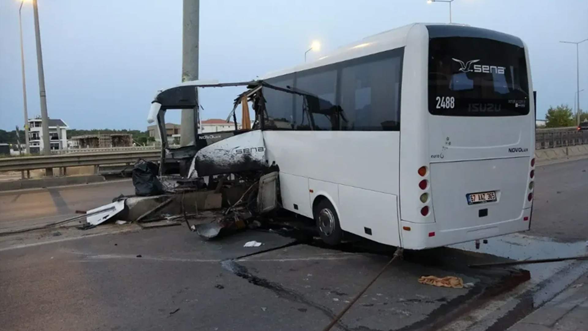 В Анталье автобус «нашими» туристами попал в ДТП