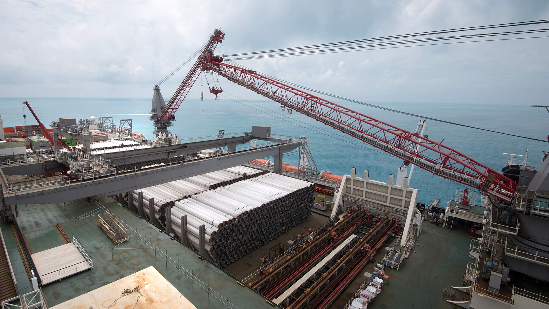 Дошли до дна: Запад пытался устроить диверсии против «Голубого потока»