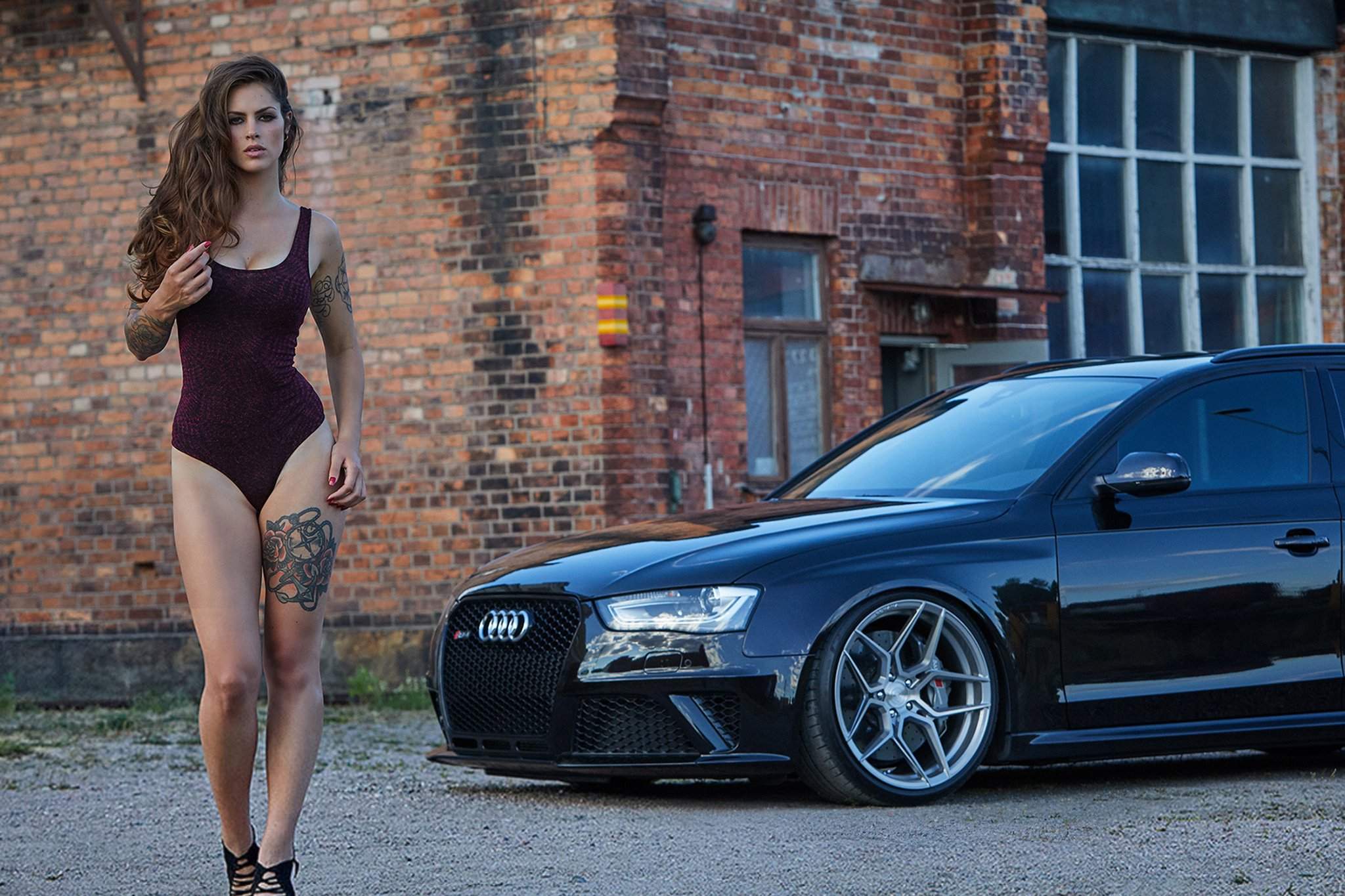 В свет вышел авто-календарь Miss Tuning 2019. 