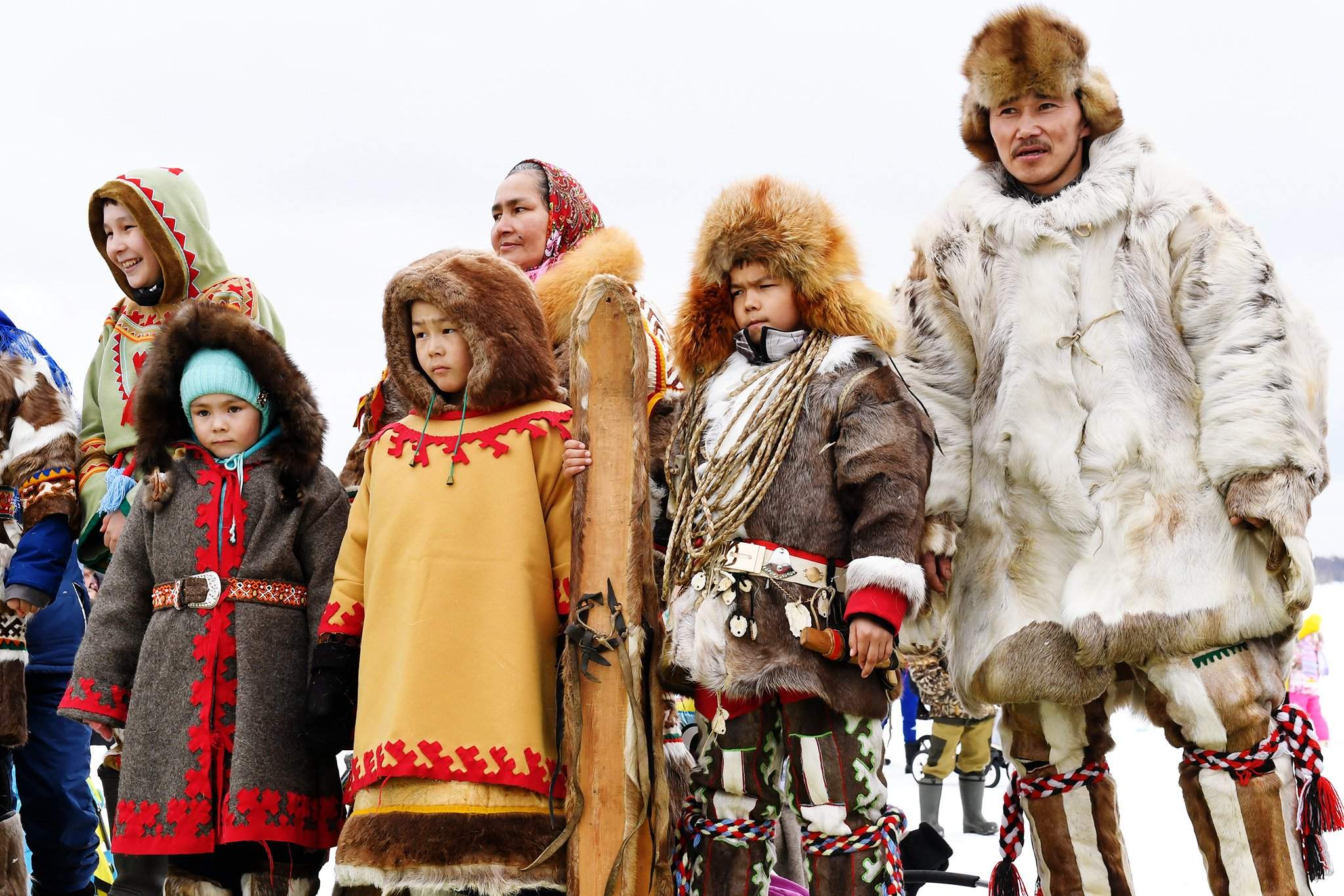 Какой народ россия самый северный. Ненцы Ханты манси. (Ненцы, Ханты, манси, селькупы. Ханты, манси, Коми, селькупы, ненцы. Селькупы ненцы.