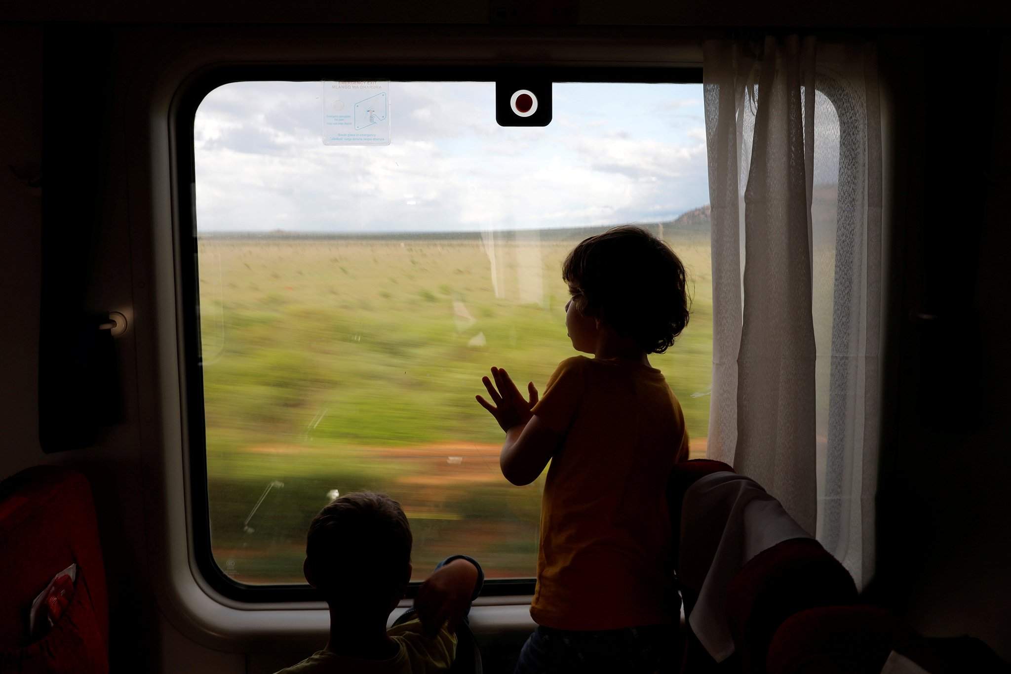 маленькая девочка в поезде порно рассказы фото 60