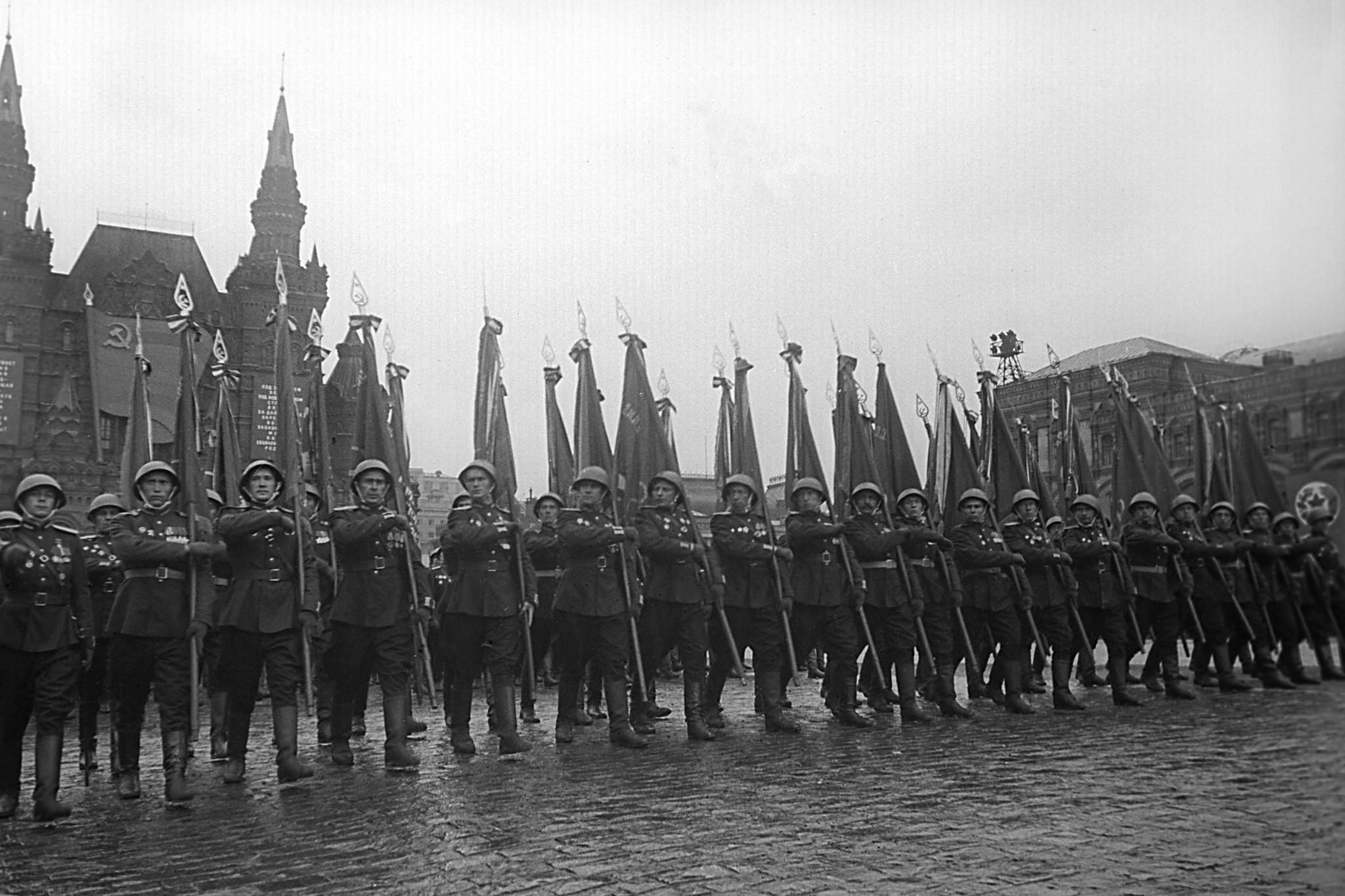 парад 1945 года на красной площади