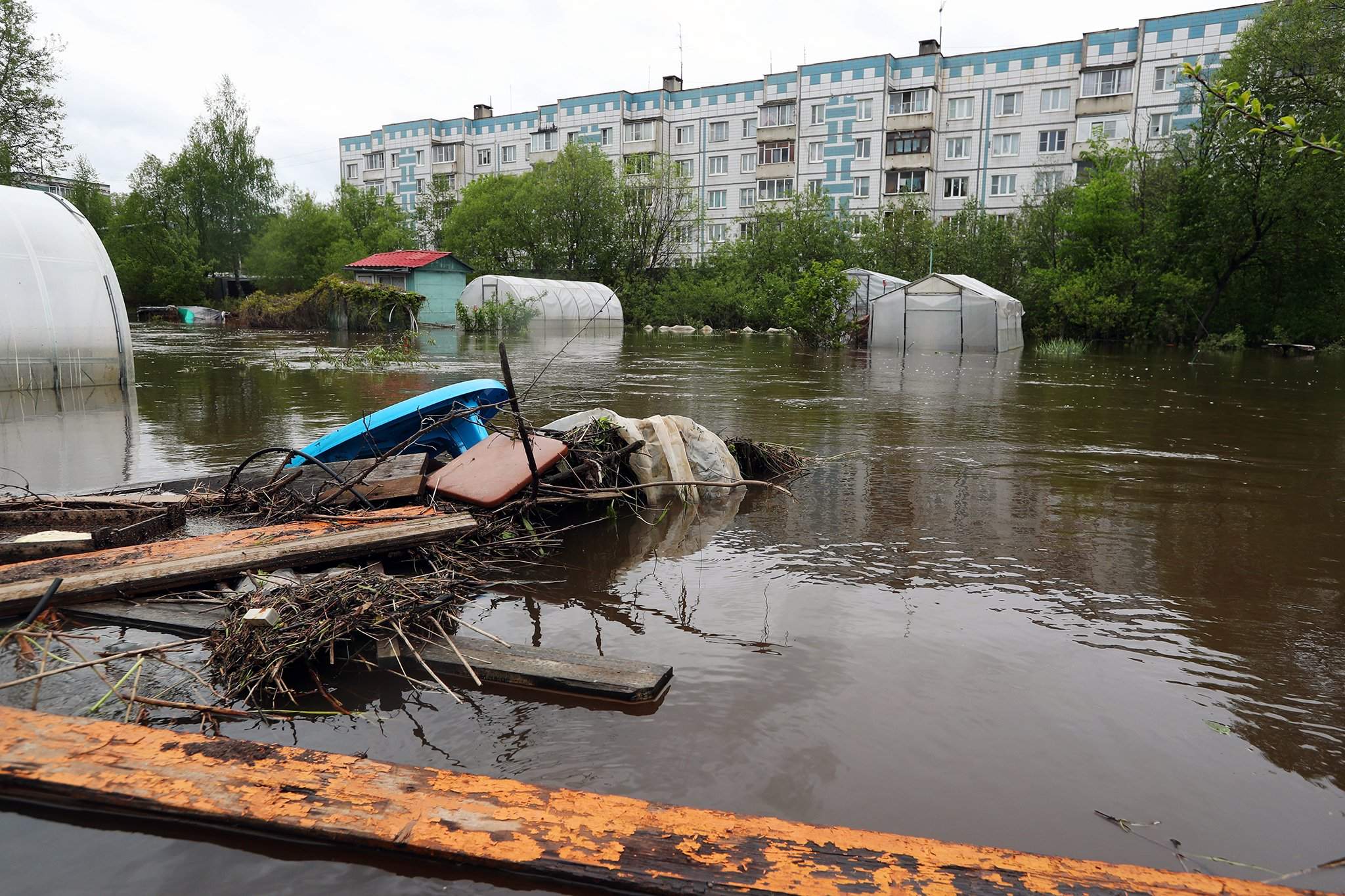 Хоть потоп: в Подмосковье объявлено штормовое предупреждение | Фотогалереи  | Известия