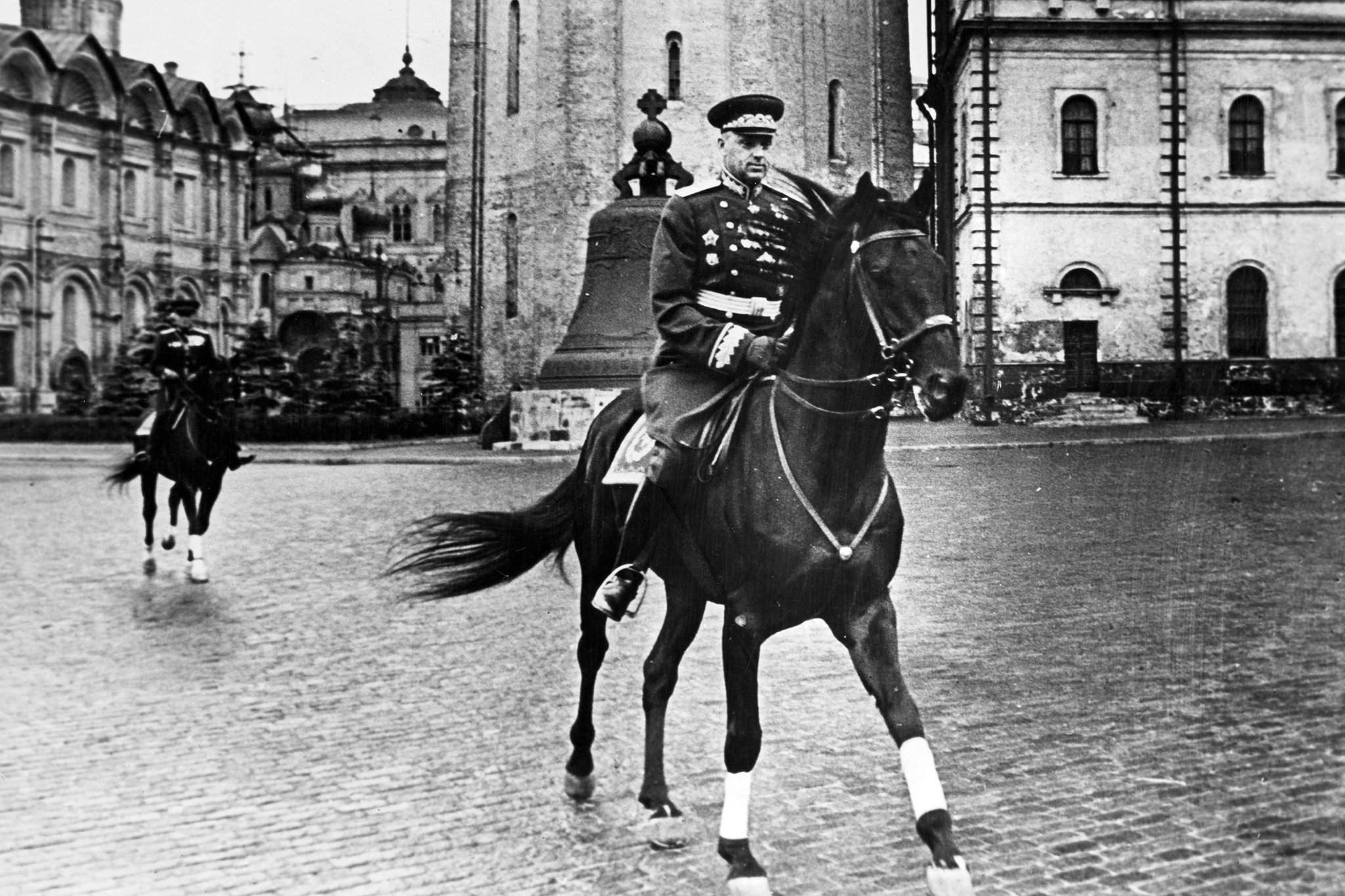 Картина парад победы 1945 года на красной площади в москве