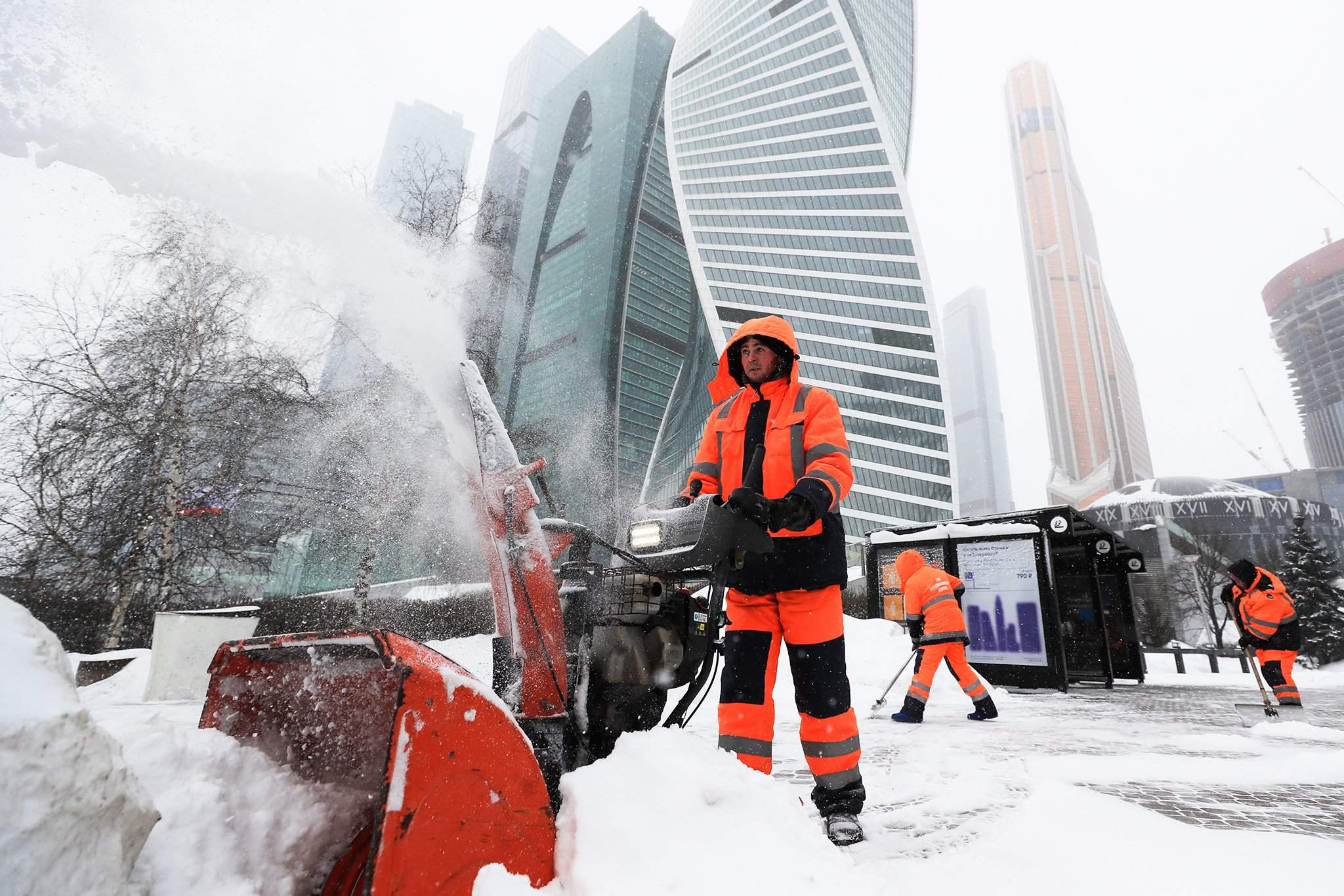 москву засыпало