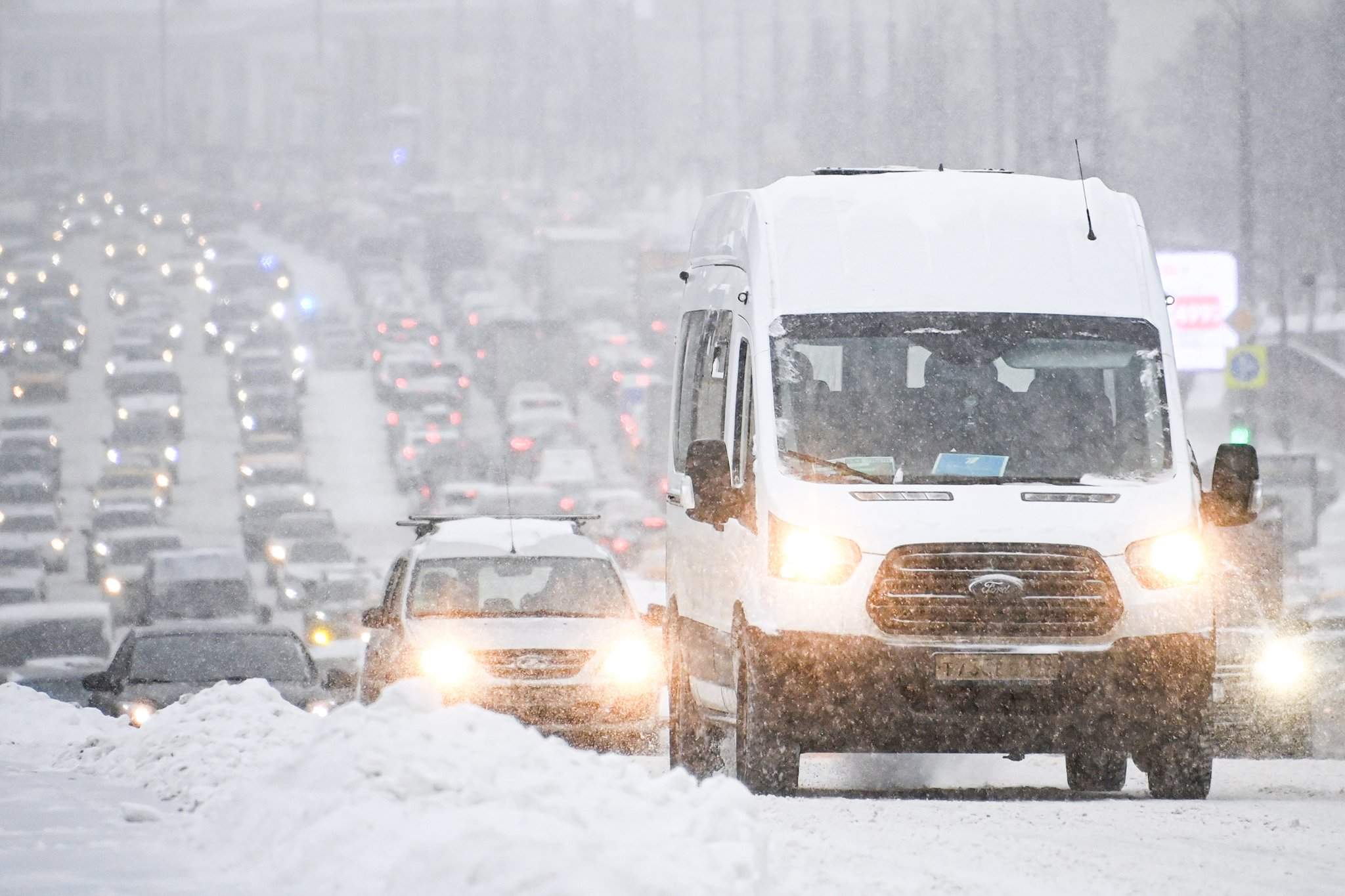 москву засыпало