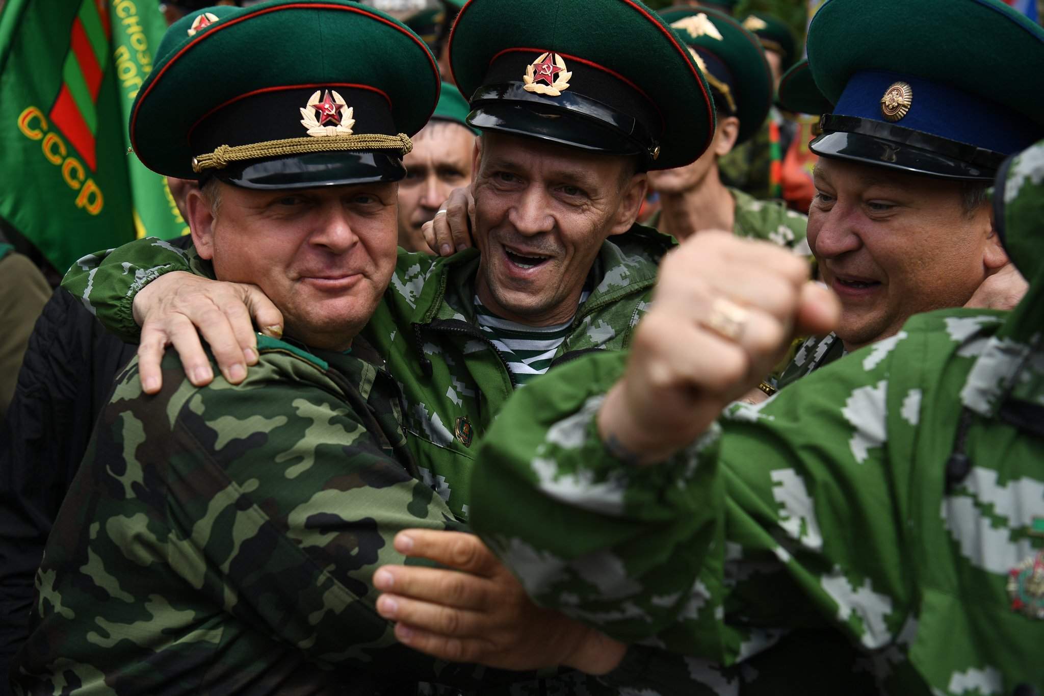 Празднование дня пограничника. Пограничные войска праздник. День пограничника Новосибирск 2021. Праздник день пограничника в Новосибирске.