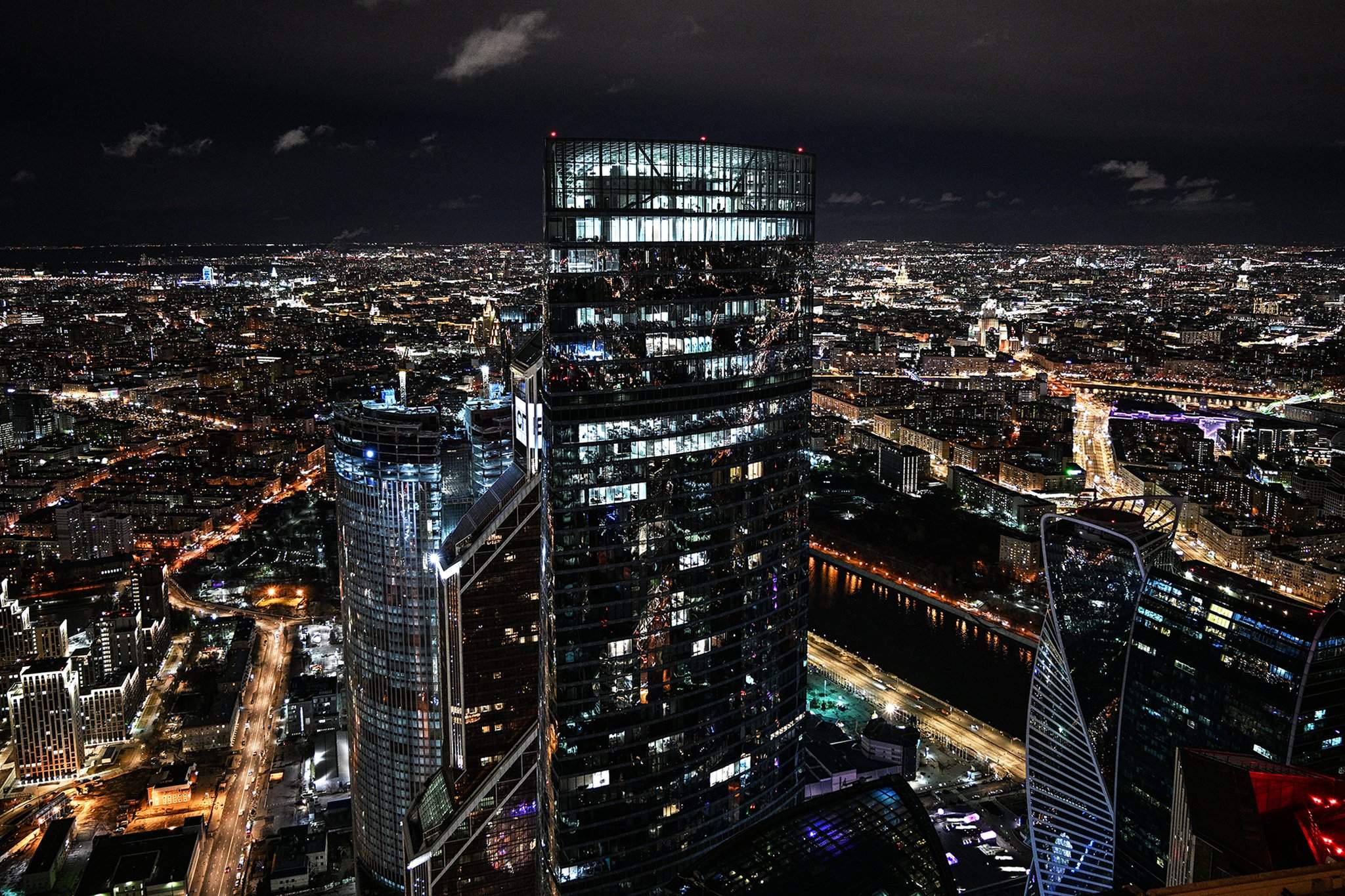 Вид с Москва Сити с 89 этажа в сторону Лужников
