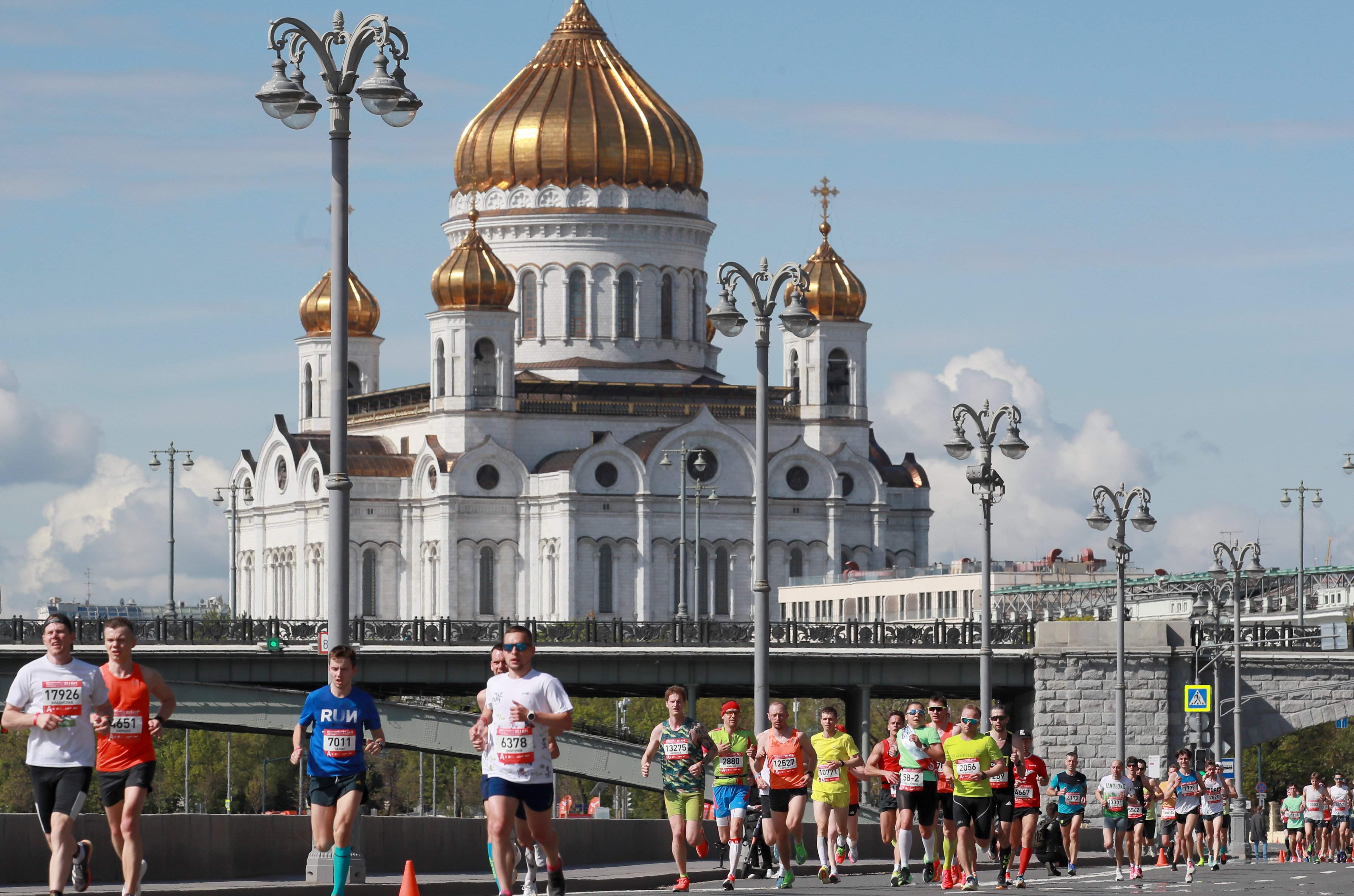 Московский полумарафон фото по номеру