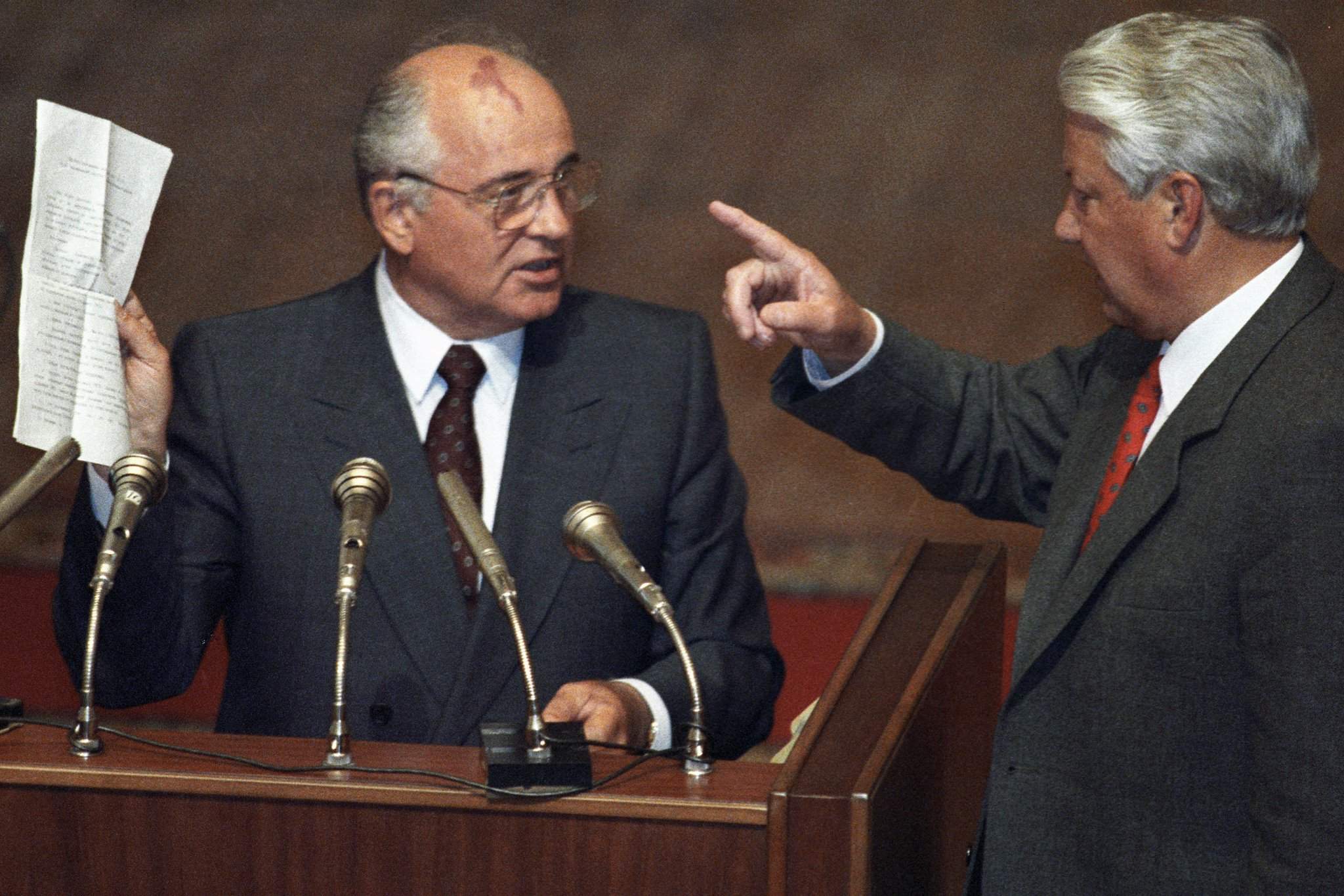 Горбачев распад. Горбачев 1991.