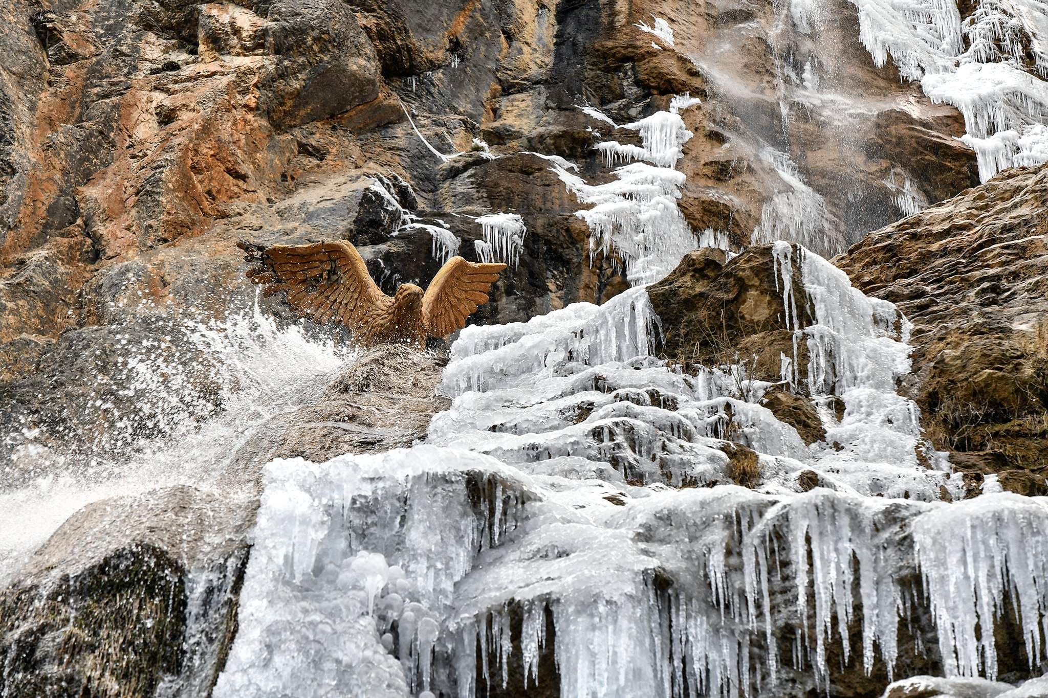 Самый большой водопад в крыму. Водопад Учан-Су Крым. Водопад Учан-Су в Ялте. Водопад Учан Су замерзший. Учан-Су водопад 2023.