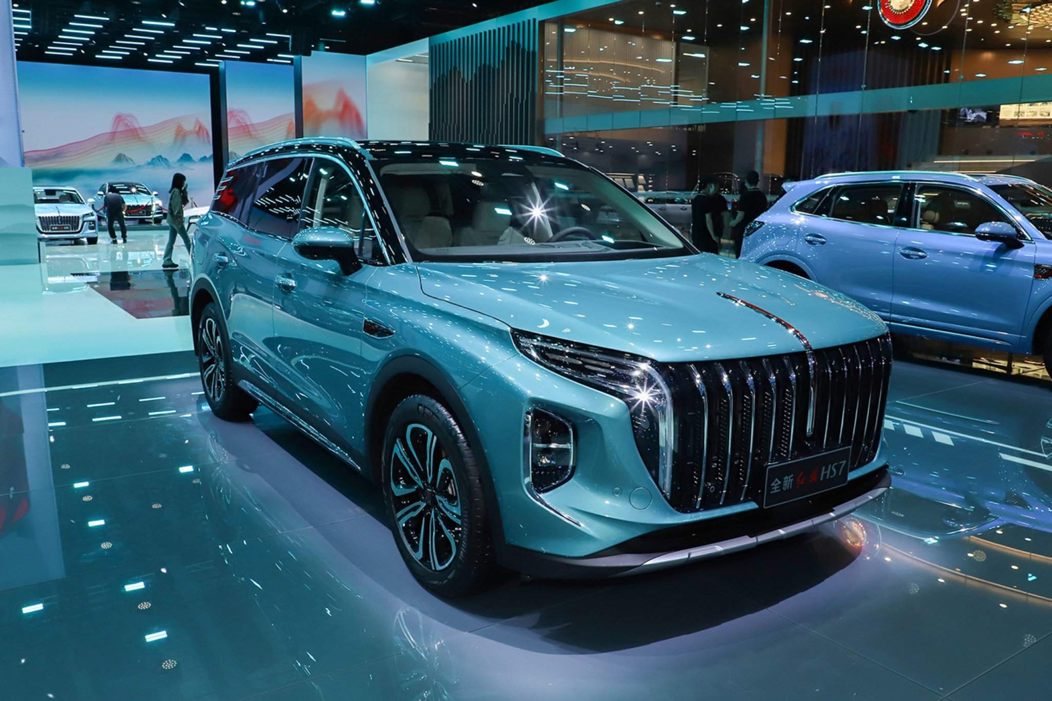 Премиум SUV Hongqi hs7 интерьер