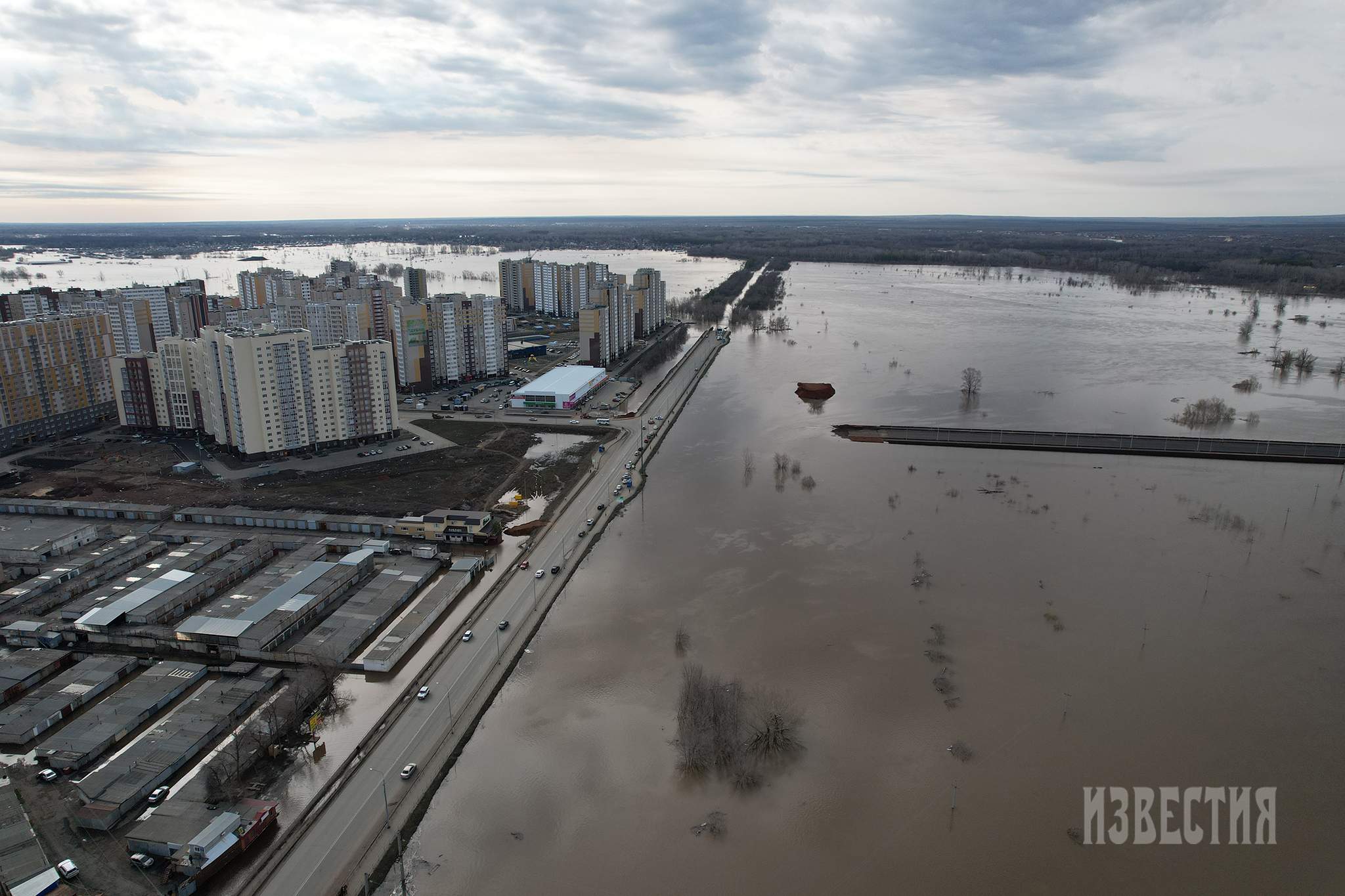 Паводок в Оренбурге достиг пика: фото, последствия